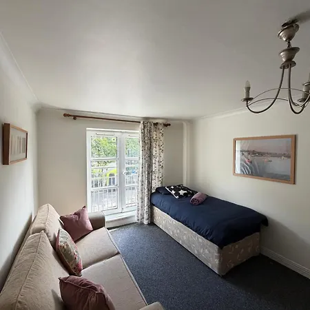 Apartment 2 Bed Near Pearse Station Dublin